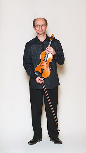 Martin Kos — violin