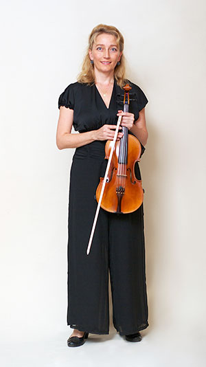 Dagmar Mašková — viola